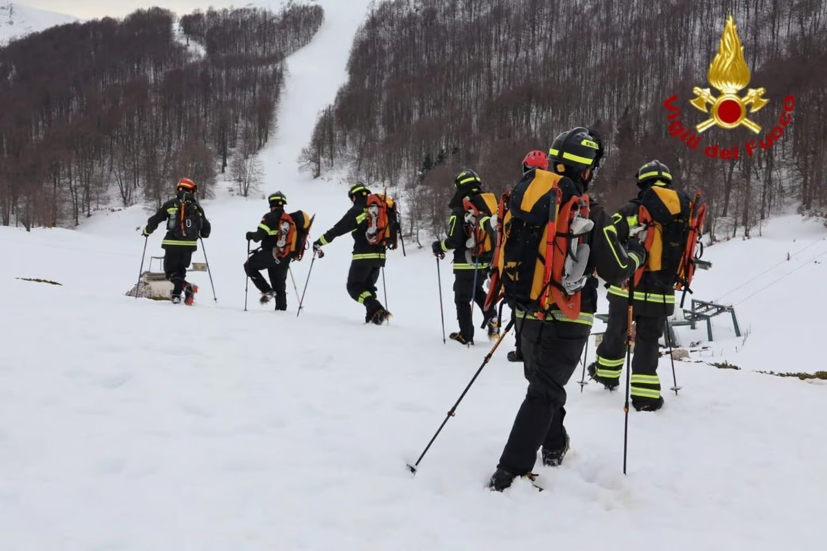 SubyNews's tweet image. #FILETTINO - Prove di ricerca e salvataggio sulla neve per 50 vigili del fuoco del comando provinciale