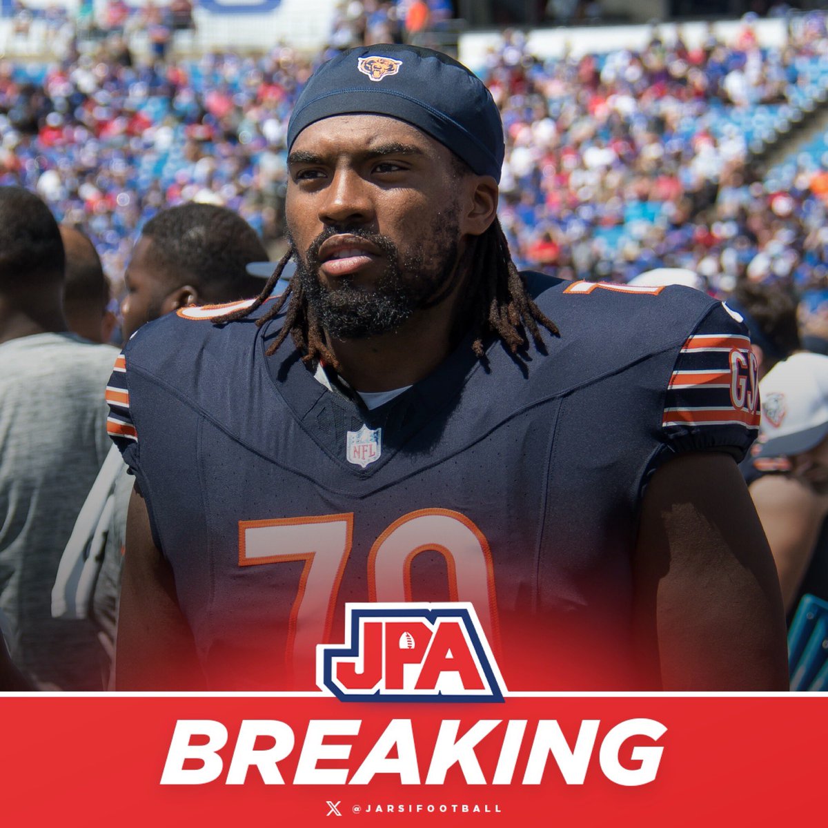 jasrifootball's tweet image. BREAKING: The Bears are re-signing OT Braxton Jones on a 1-year $10M deal, per @JFowlerESPN