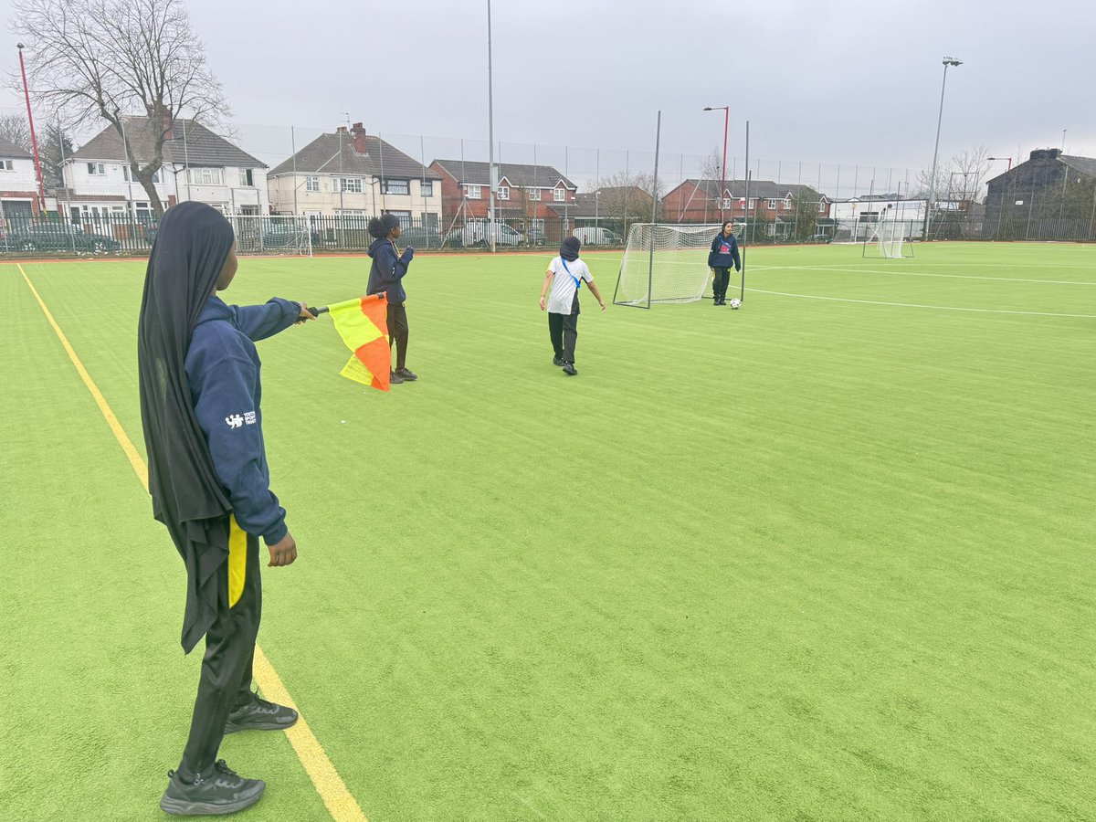 Holyhead PE tweet media