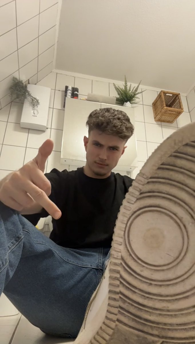 Aral Justin 💵 tweet media