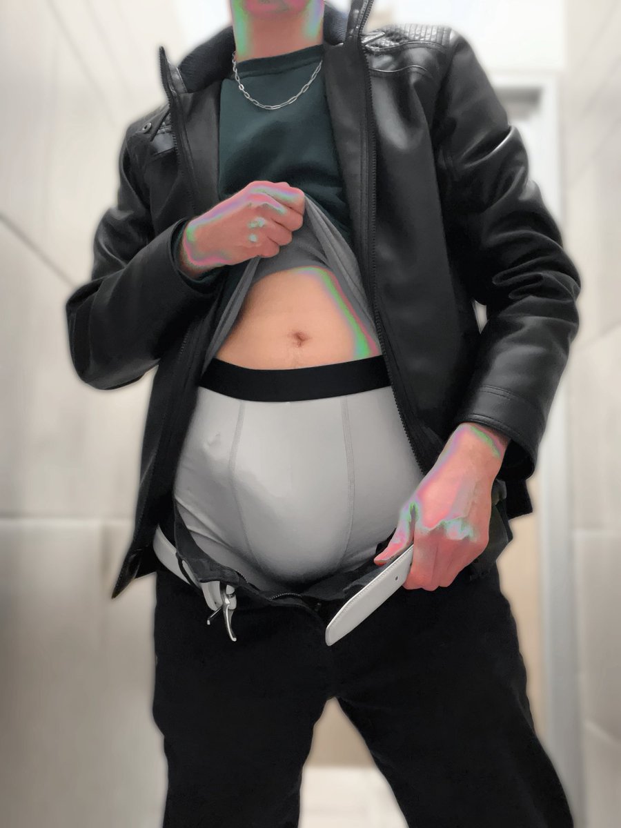 Kinky Twinkie tweet media