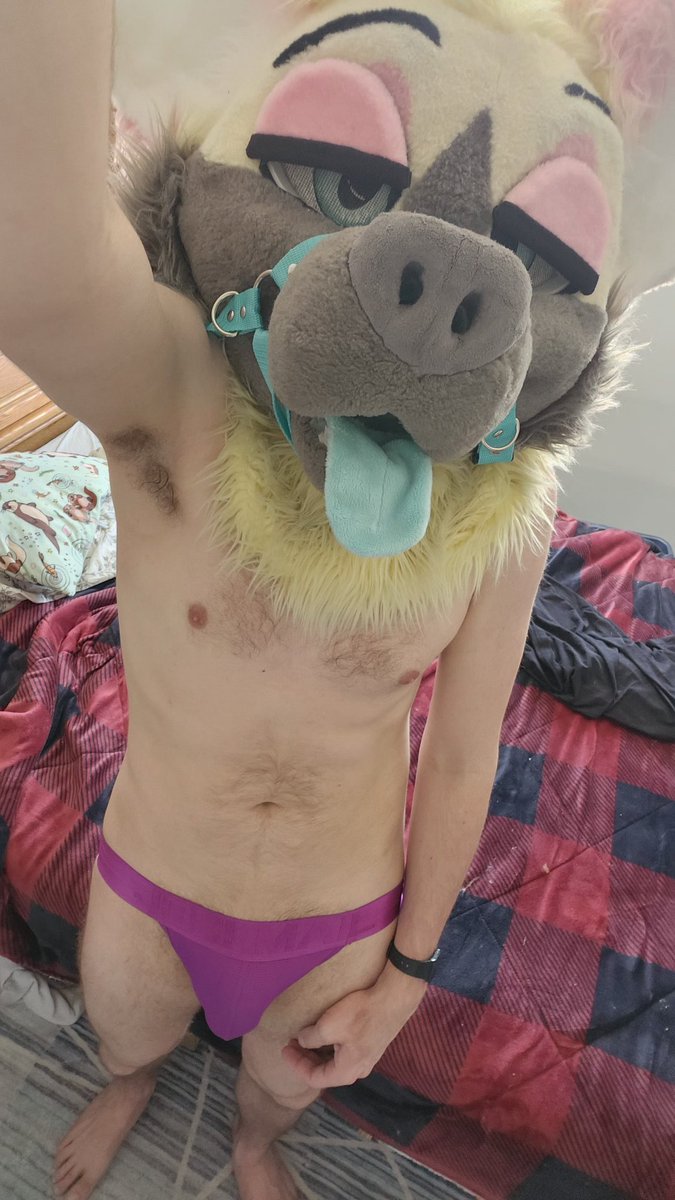 Trippy Otter tweet media