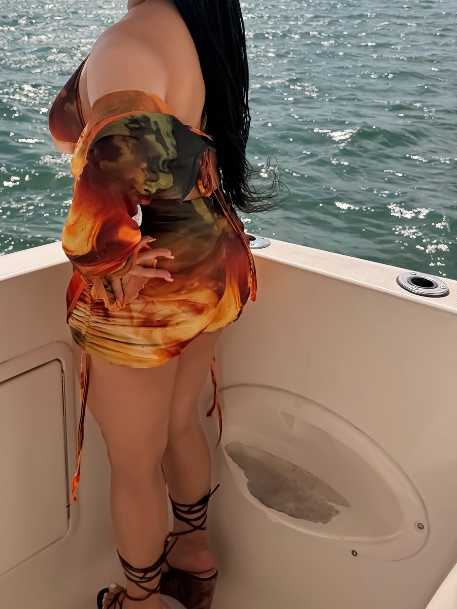 imlitpretty's tweet photo. Girl, you one out of a million.. you my baby🛥️✨ #yamss https://t.co/yB3VsVzafq