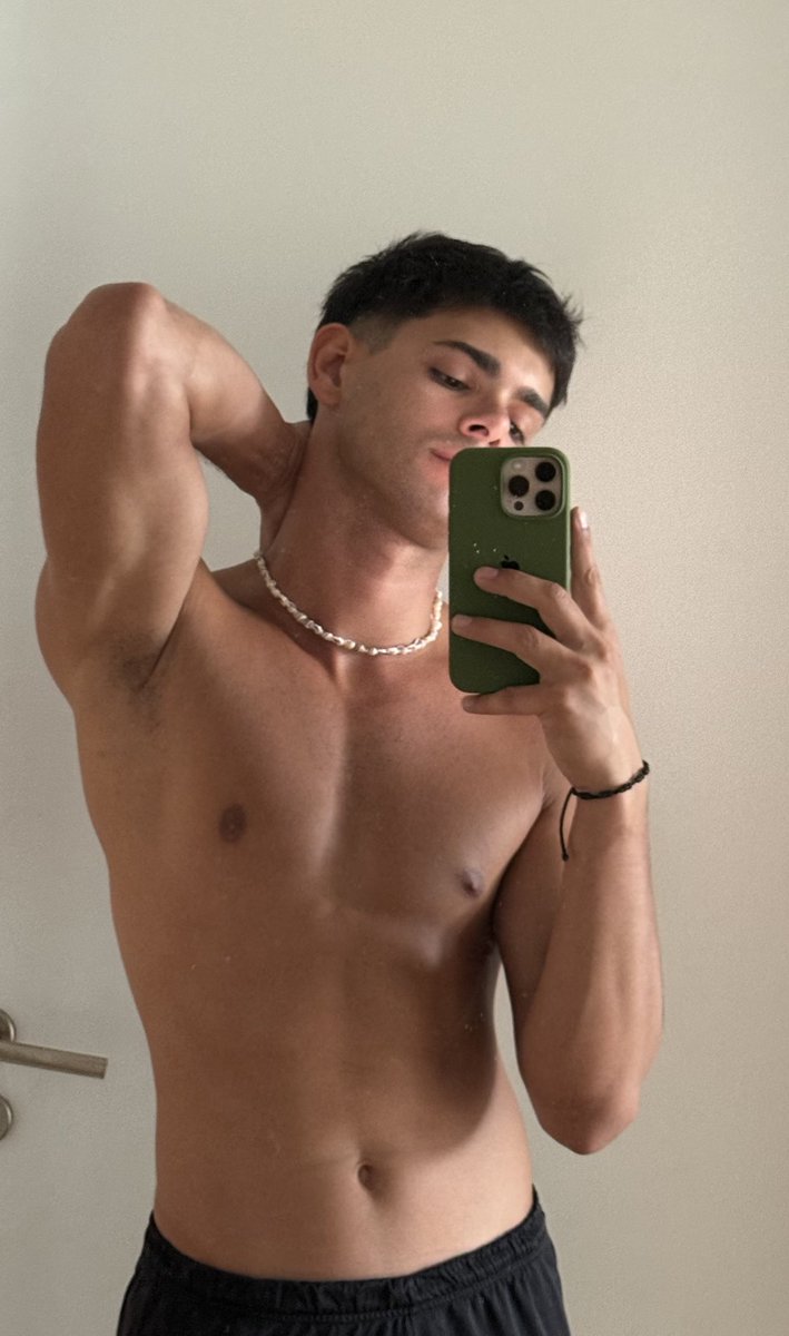 diegojoelx's tweet photo. Who wants to be next? 😌
+18 👉🏼 https://t.co/ftAHxvQOLO https://t.co/ZjK2MnRN5z