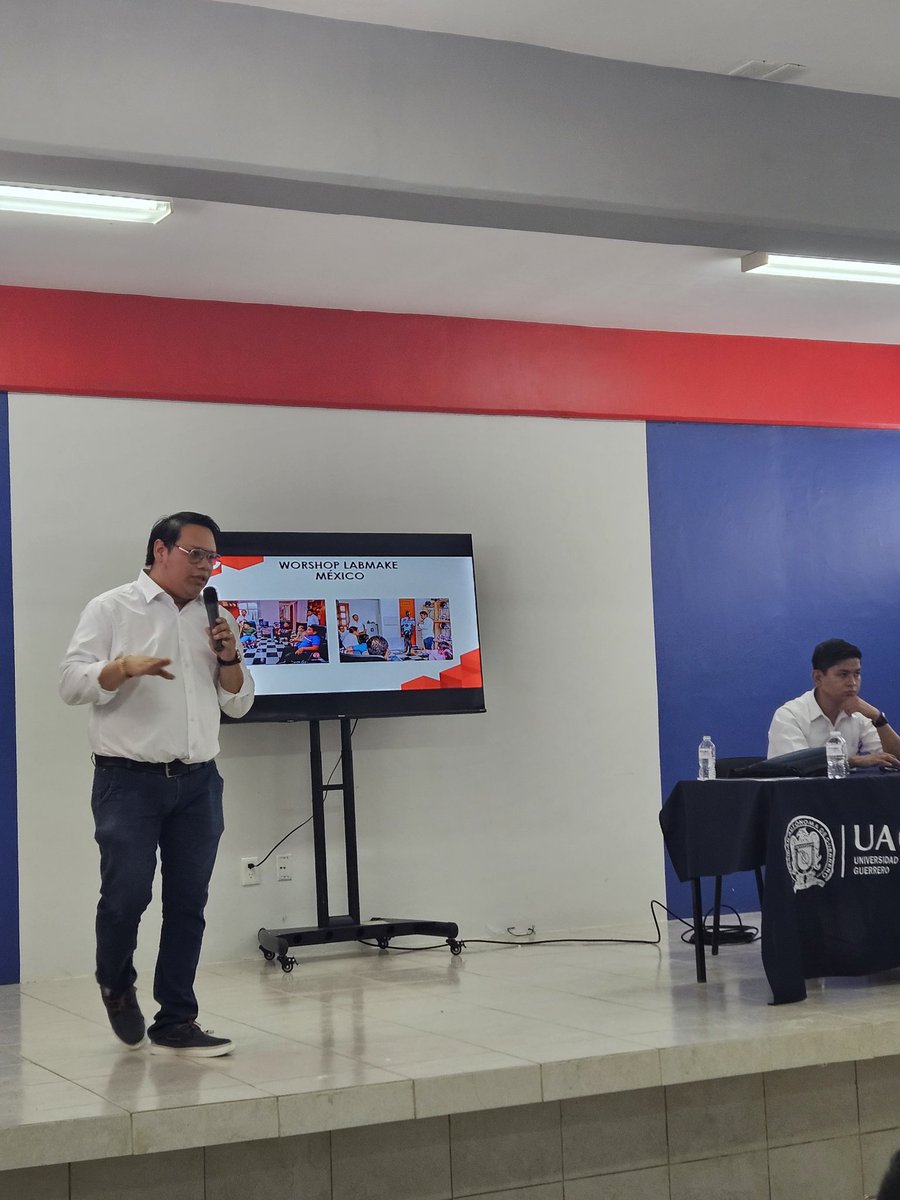 cytiuagro's tweet photo. En el marco del 17.º aniversario de CyTI, el Lic. Nazareth Quetzalcóatl Matino Hurtado impartió la conferencia “Innovación sin capital millonario: Estrategia, Ingenio y Ejecución”. Agradecemos su valiosa participación.
#SomosCyTI https://t.co/7ehQKrD2n4