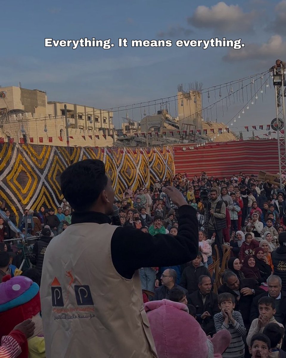 Play4Palestine's tweet photo. We are grateful to have co sponsored this Iftar for the orphans of Gaza. 

May we continue to be able to bring joy into their lives.

Join us today in standing with Palestine’s children 🧡 https://t.co/b32pikG9fD