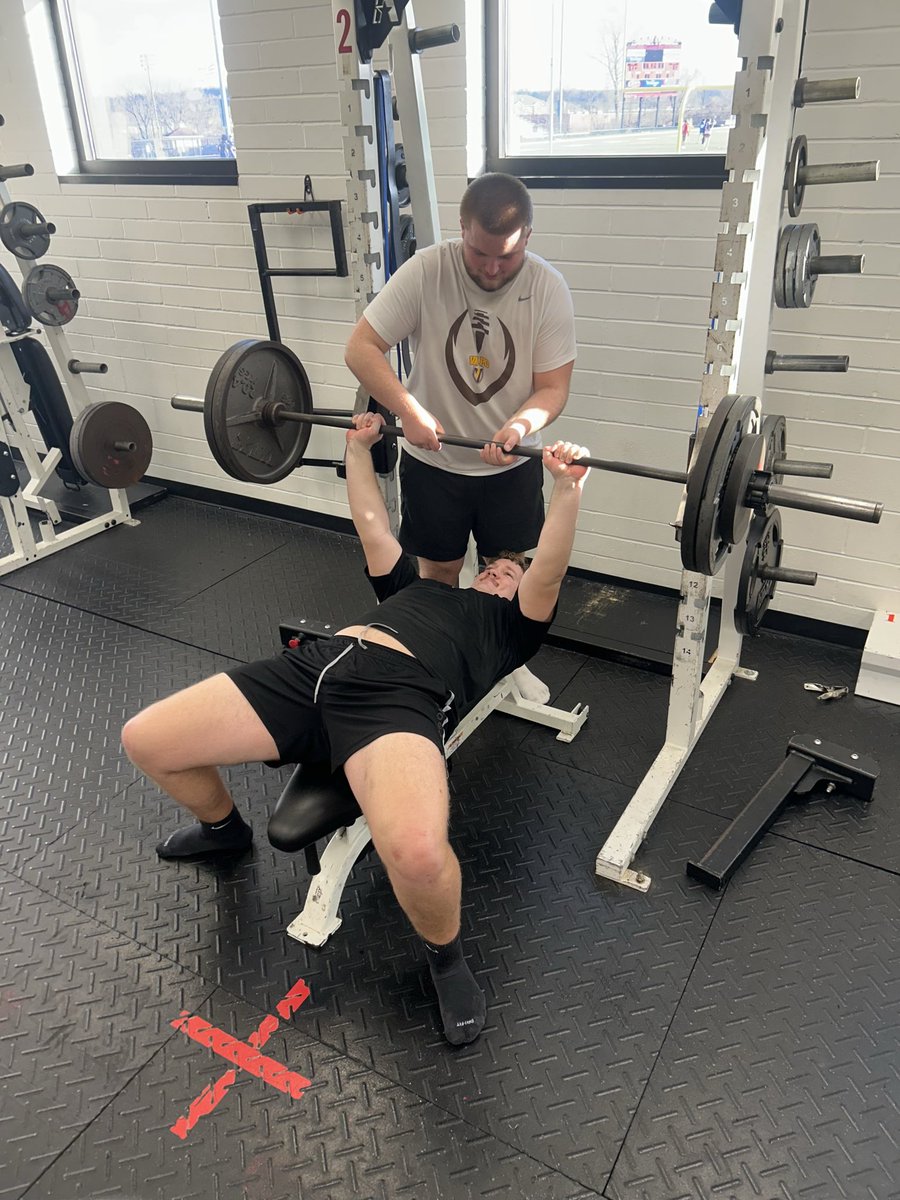 Fairfield Indians Football tweet media