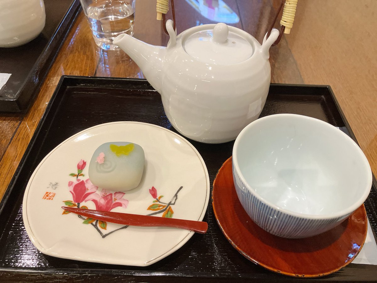 コモリ tweet media