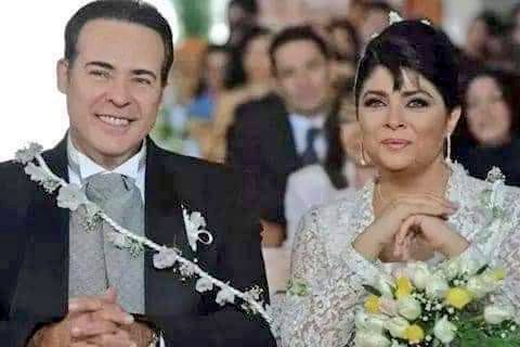 Muchas felicidades para mi matrimonio favorito💍👰🤵💒 🤭🥰😅
#Parejatekila