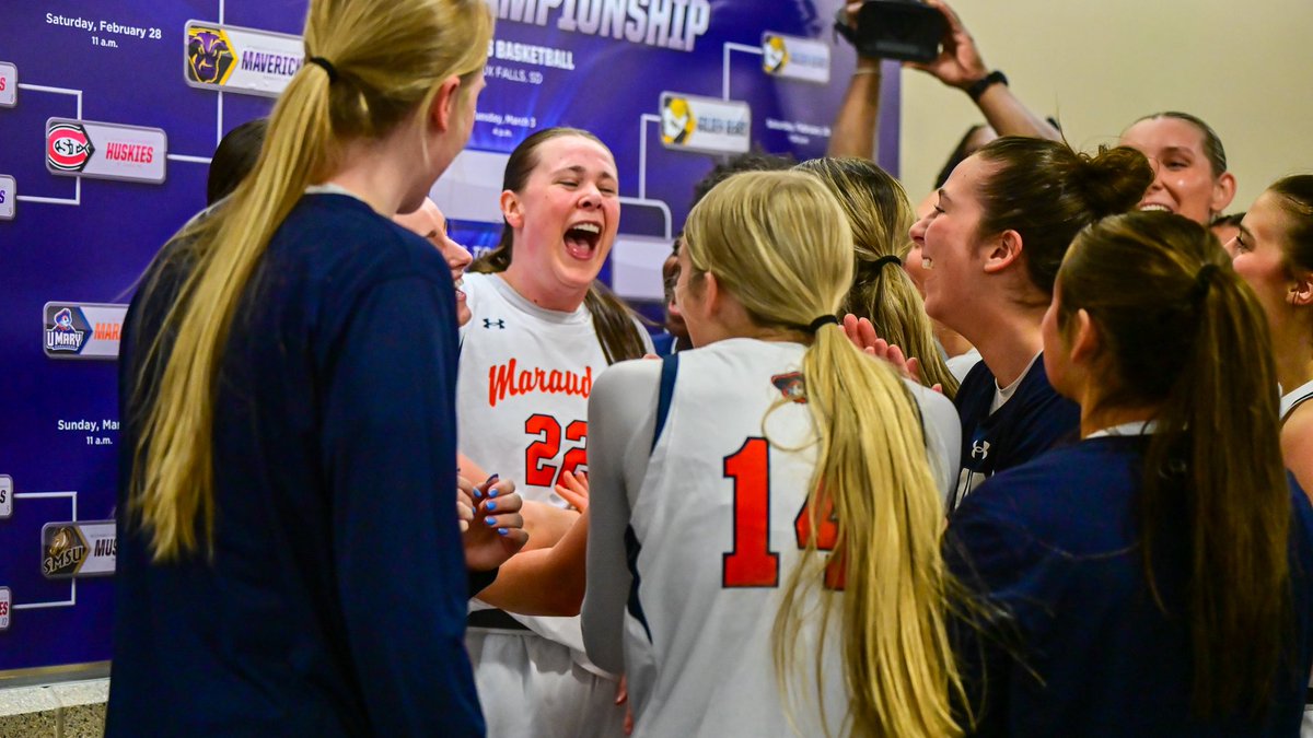 UMary Women’s Basketball tweet media