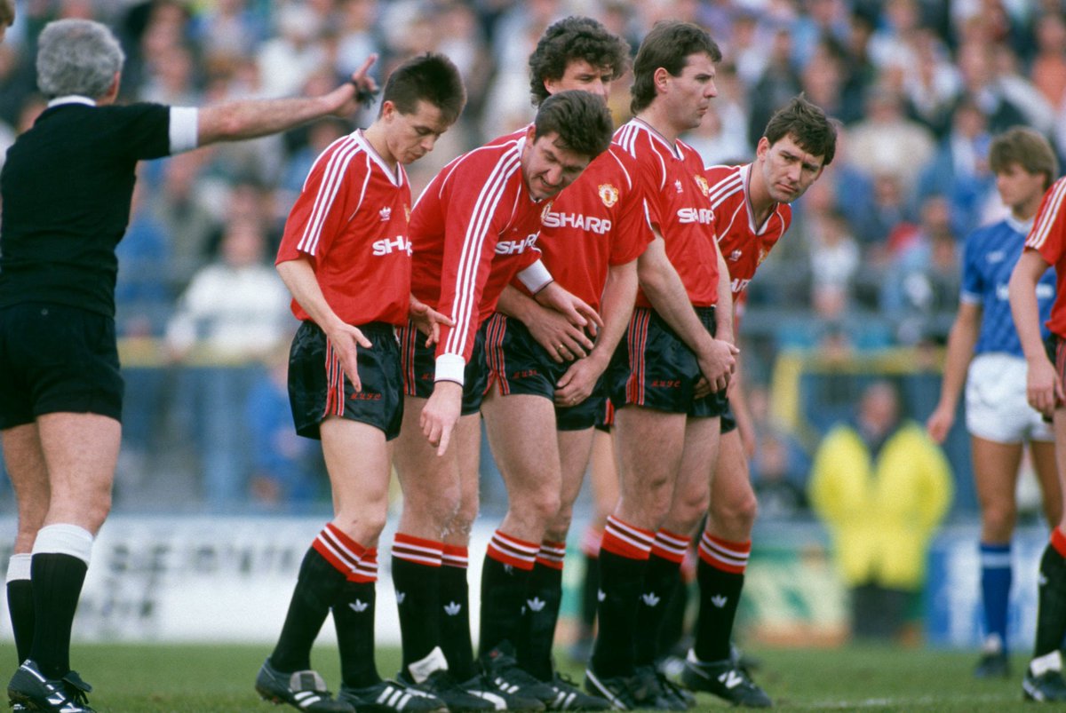 One Norman Whiteside tweet media