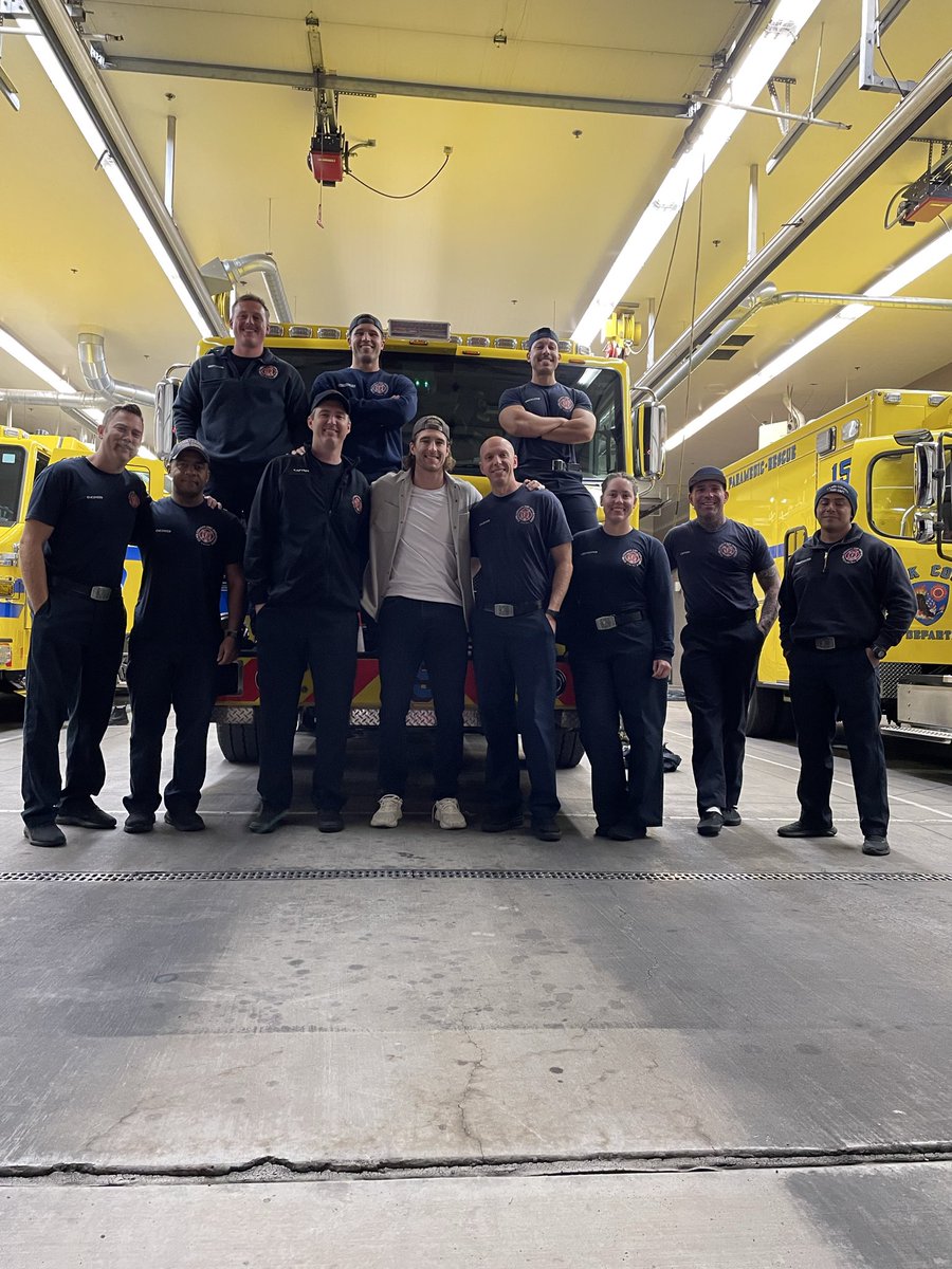 Vegas Golden Knights Foundation tweet media