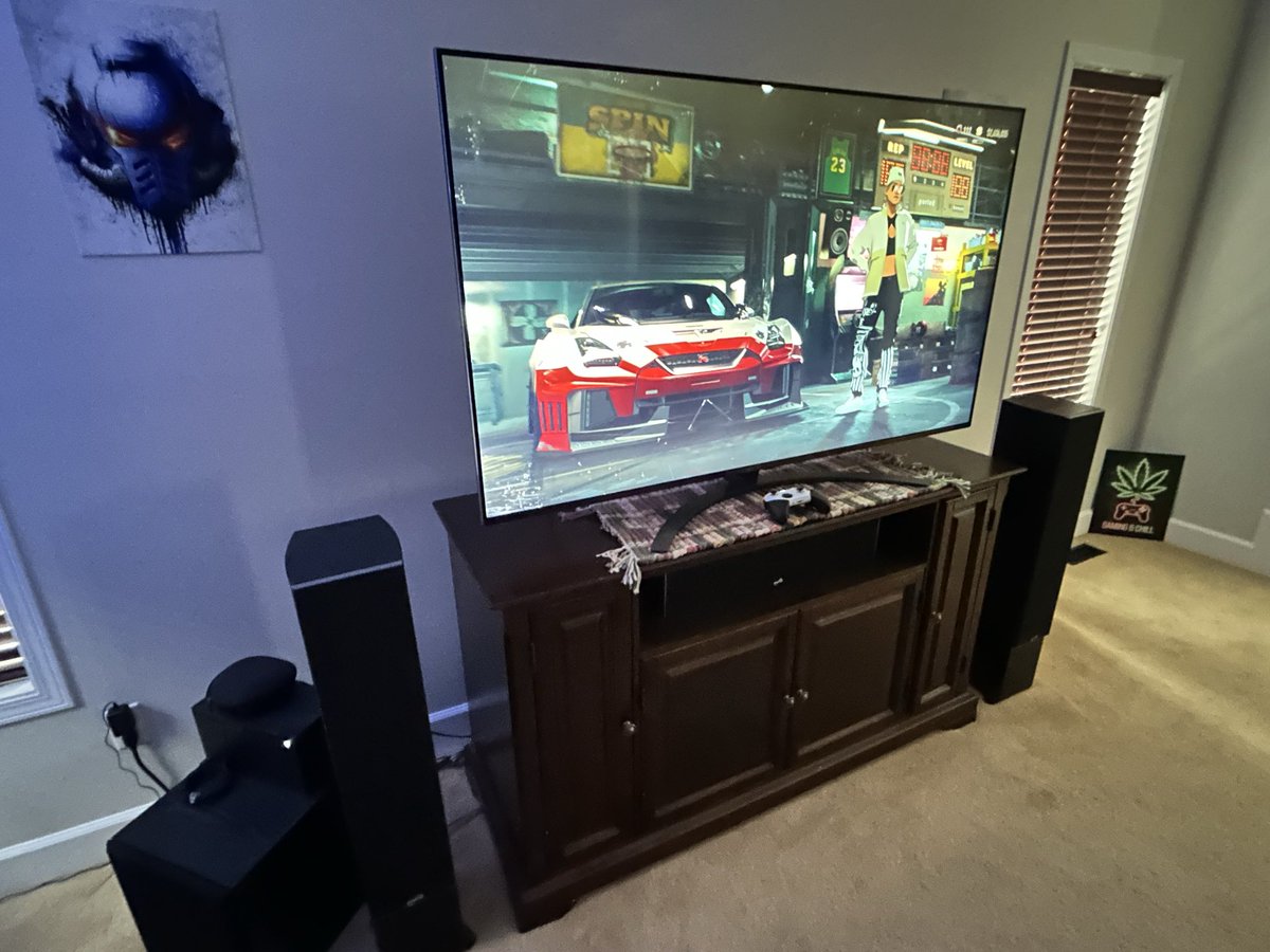 OleightonO's tweet photo. @SnapBlastPLAY Solid 8/10! Just need that game room ambiance and sound brother 🤘 https://t.co/2akFiXUyh8