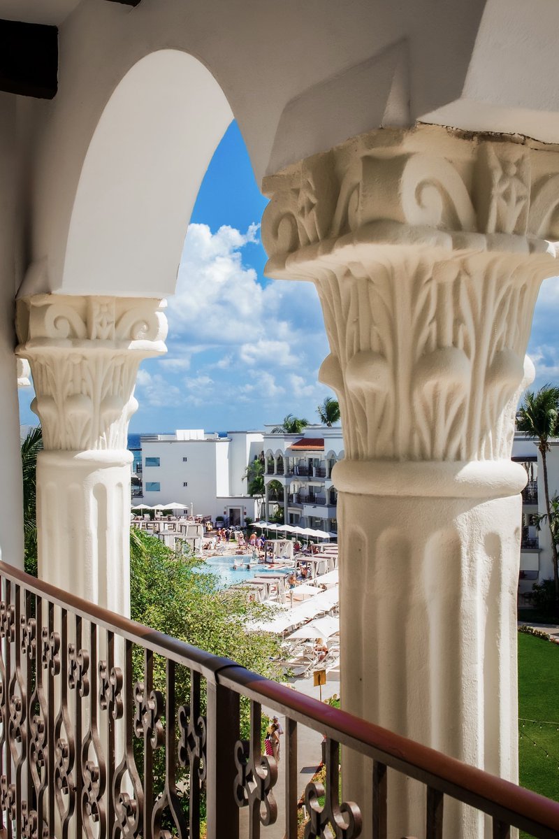 あめくろ tweet media