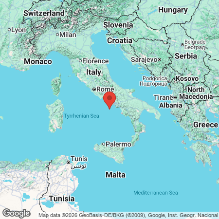 Diegoherreraf1's tweet photo. Terremoto nel napoletano, 6.1, sentito in tutta italia, in tentino, lombardia, sicilia, calabria #terremoto #scossa https://t.co/CLu8RO3KQj