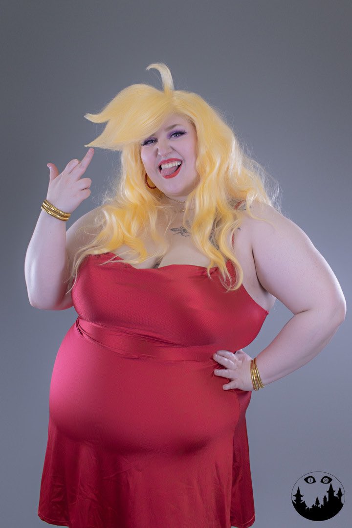 clickclacksnac's tweet photo. I can be your angle or your devil, mfer 😘 https://t.co/V3pZ0YfBbE