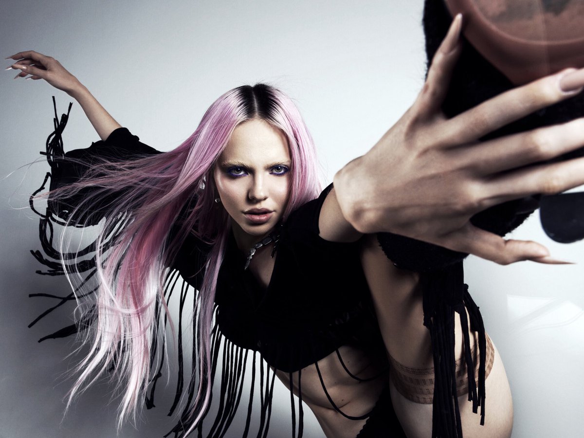 Pop Base tweet media