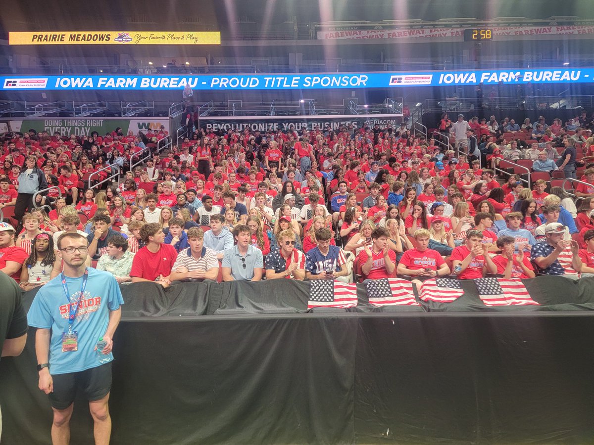 DBQ Senior Activities and Athletics tweet media