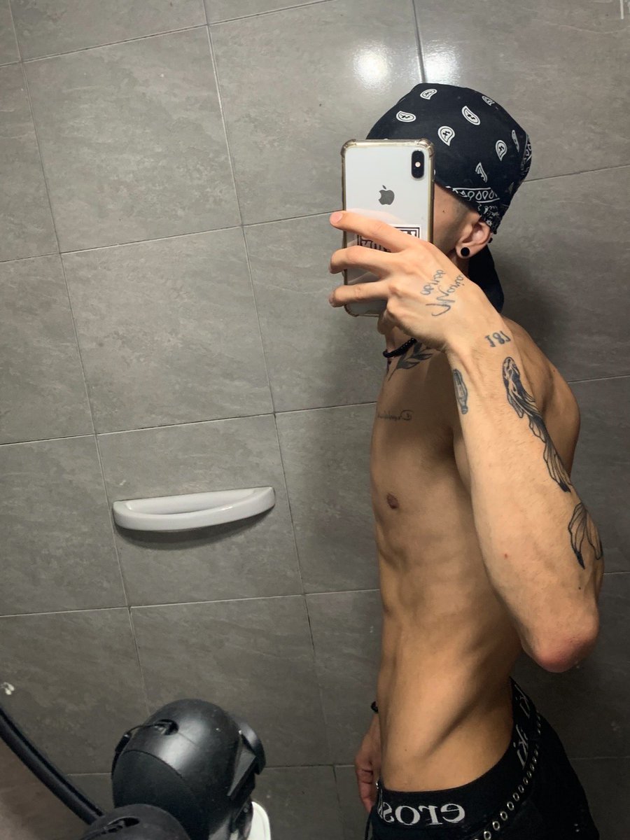 Marcor twink 🍑🍆💦 tweet media