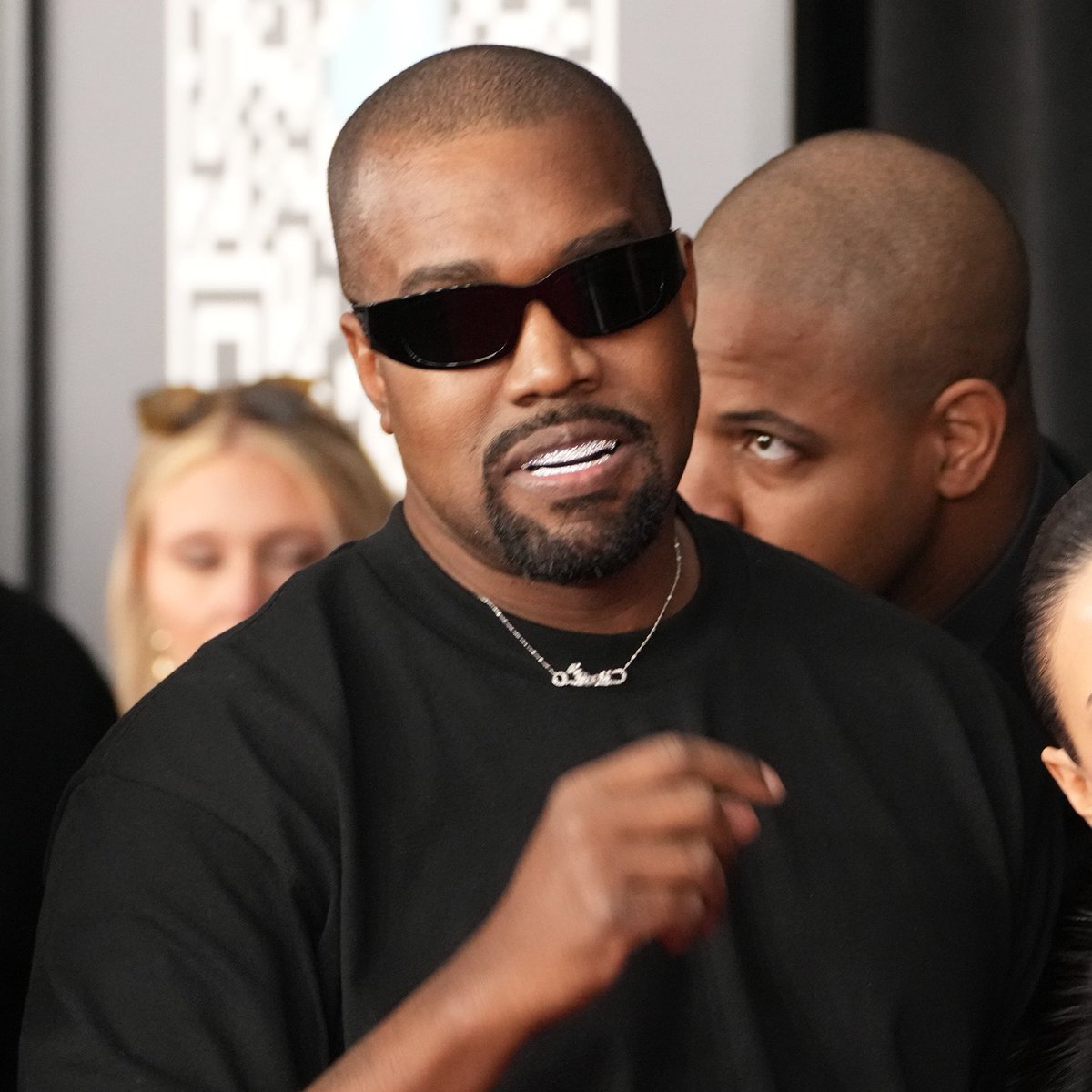 Complex Music tweet media