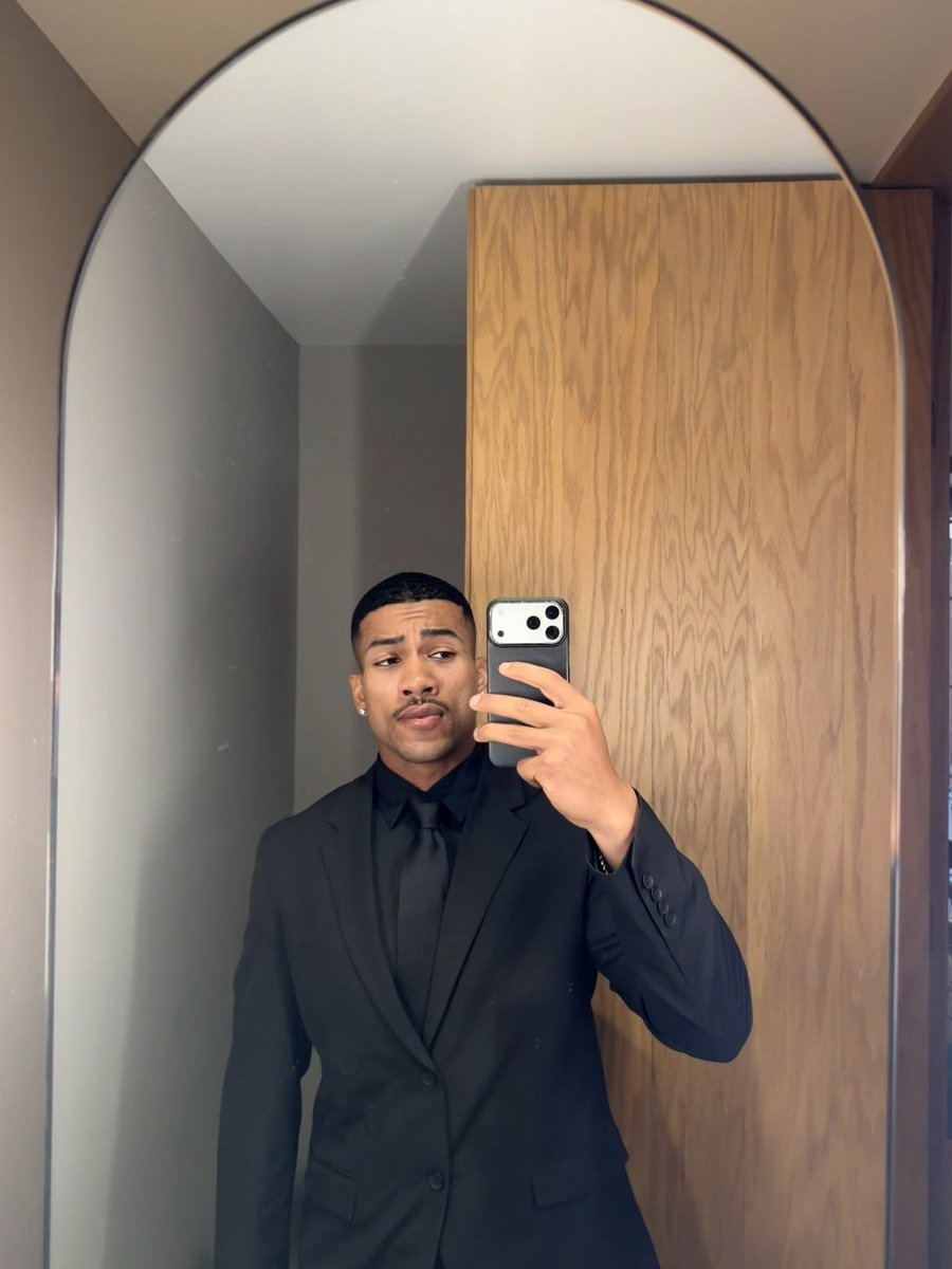 👑Alexander tweet media