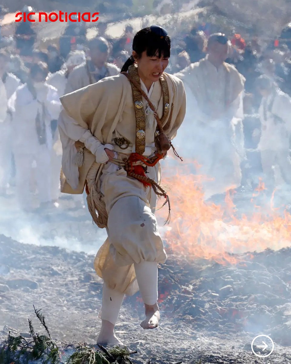 SICNoticias's tweet image. O Hiwatari Matsuri está associado à tradição do shugendo, prática religiosa que combina elementos do budismo esotérico, xintoísmo e culto às montanhas. Esta cerimónia simbólica mistura fé, disciplina e superação.

Saiba mais em: bit.ly/40qBrku
 
#ritual #religiao