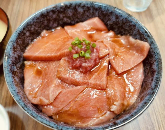 ODEN HOUSE tweet media