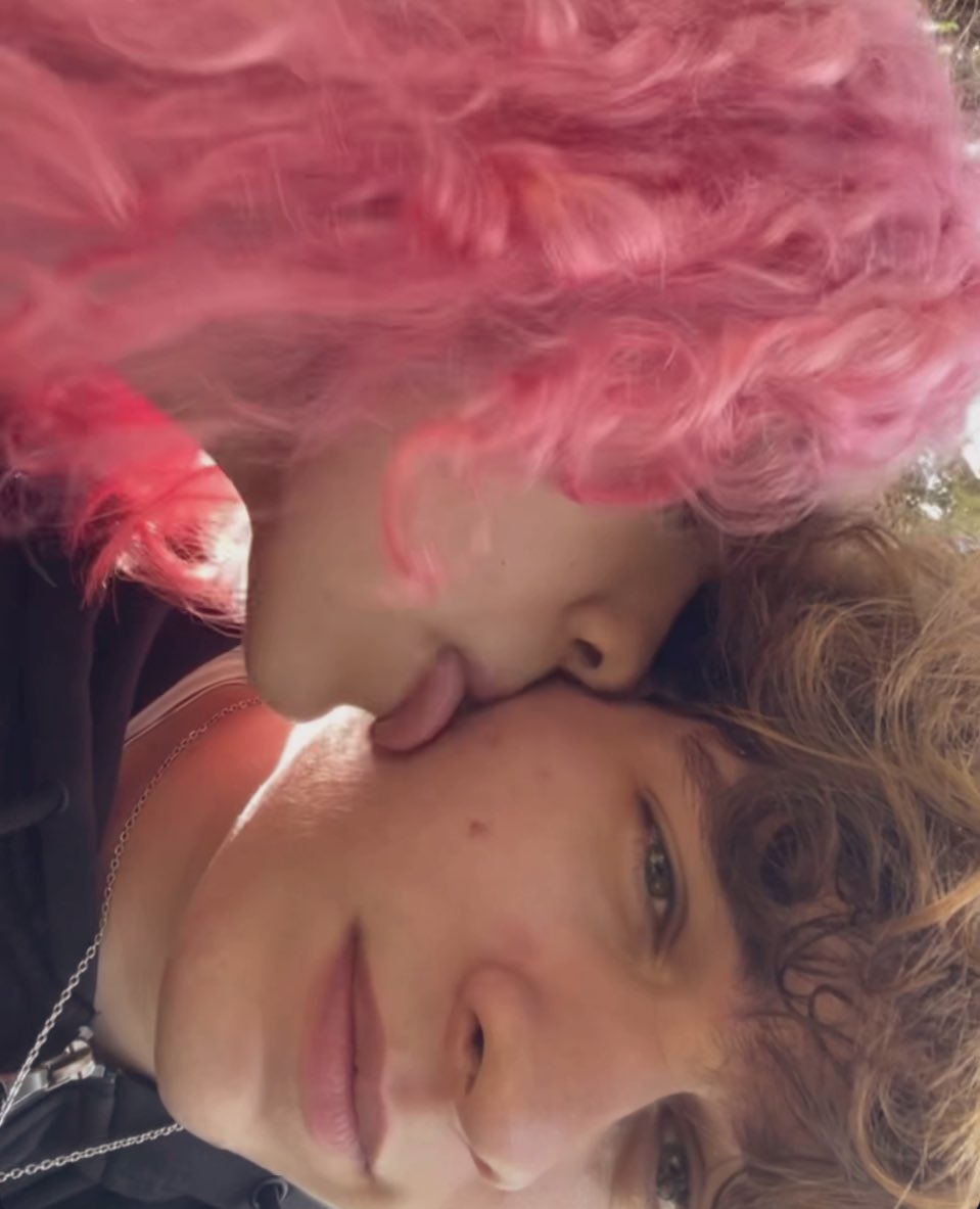 PognaSwag tweet media