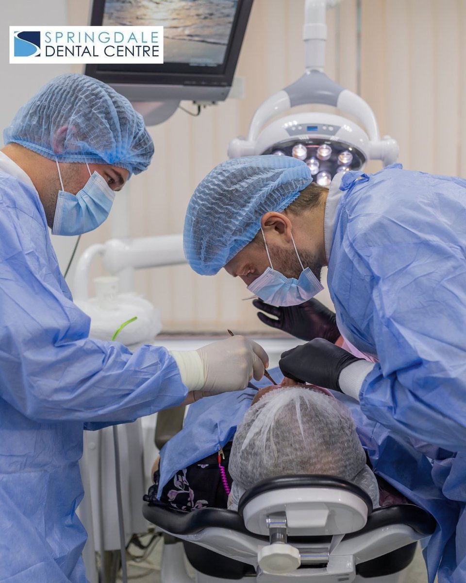 StuartKeshen's tweet photo. Facing a dental disaster? Save your smile with our immediate 6-step action plan for knocked-out teeth, chips, and pain, and prepare yourself for any emergency. 🦷🆘

Learn more: https://t.co/K4BDst3zyB https://t.co/oxv0DnWP47