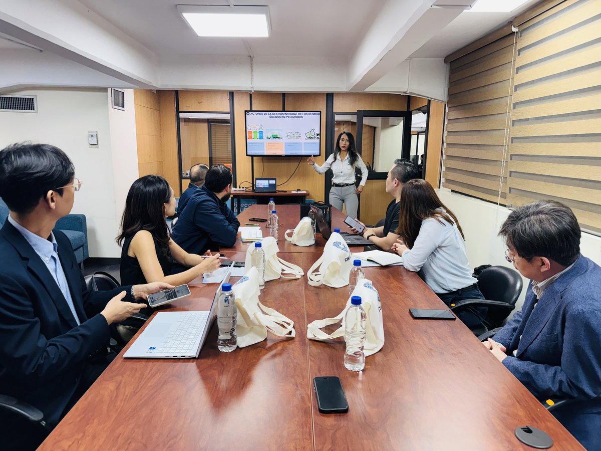 Circular EP tweet media