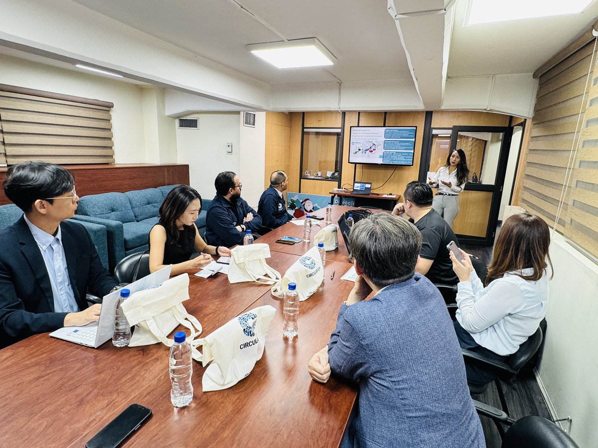 Circular EP tweet media