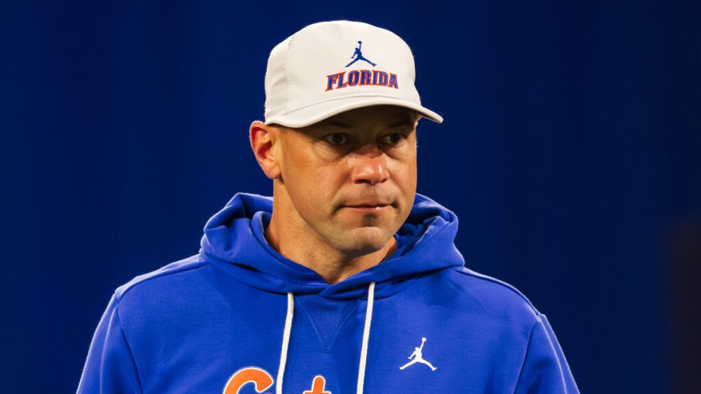 Greg Smith tweet media