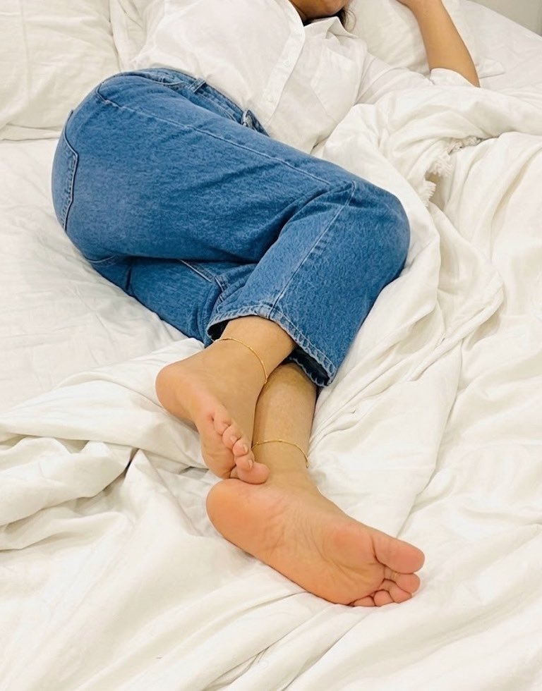 ziya_feetqueen tweet media