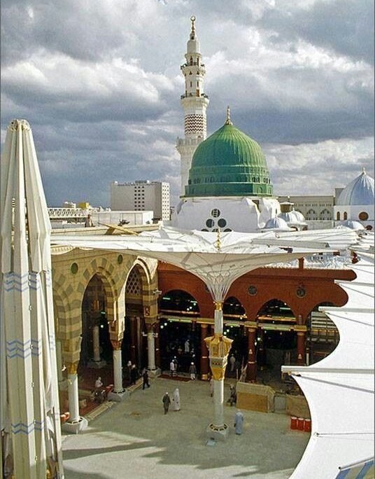 درود ان پر سلام ان پر یہی کہنا خدا کا ہے
خدا کے بعد جو ہے مرتبہ صلی علی کا ہے😍

💞ﷺ💞ﷺ💞ﷺ💞ﷺ💞