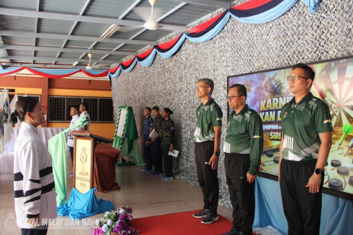 RMN Leadership Centre tweet media