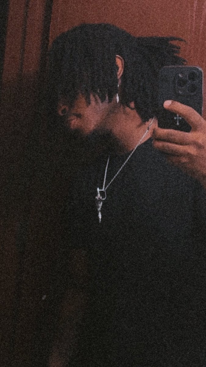 𝒥𝒾𝑜 🦋⃤🦋 tweet media