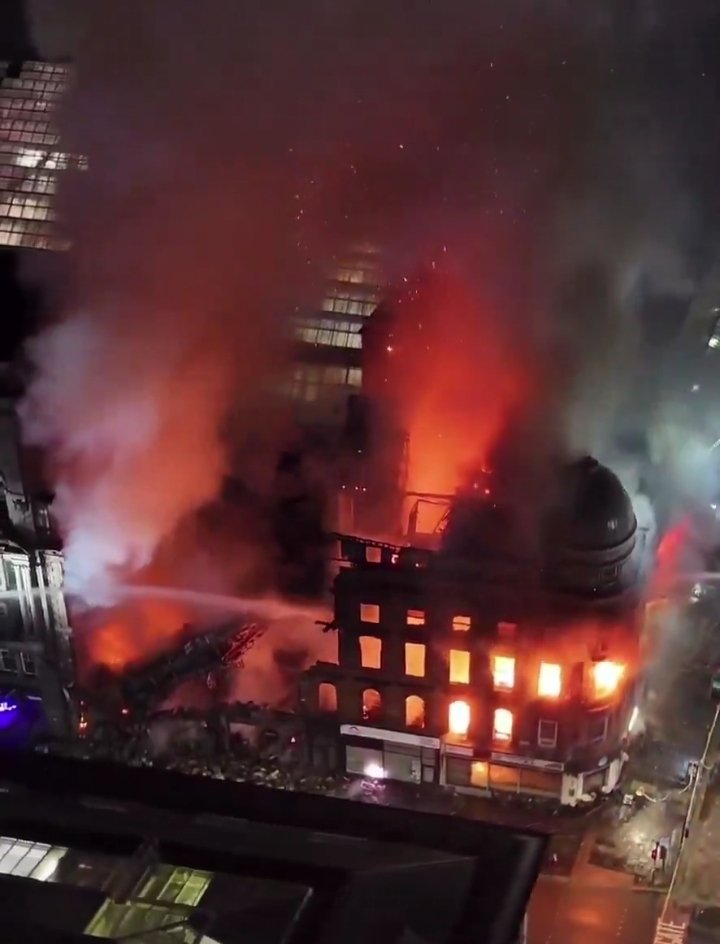 إسرائيل تحترق مثل ما كانت غزة تحترق