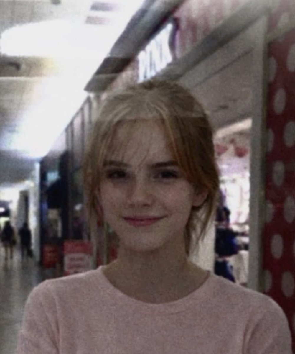 EmmaWatson Private tweet media