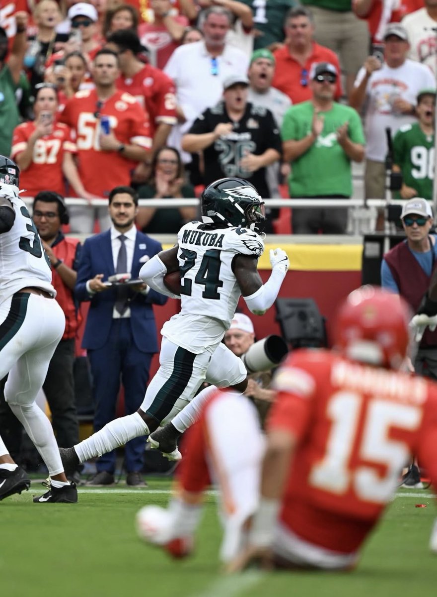 tom stakes tweet media