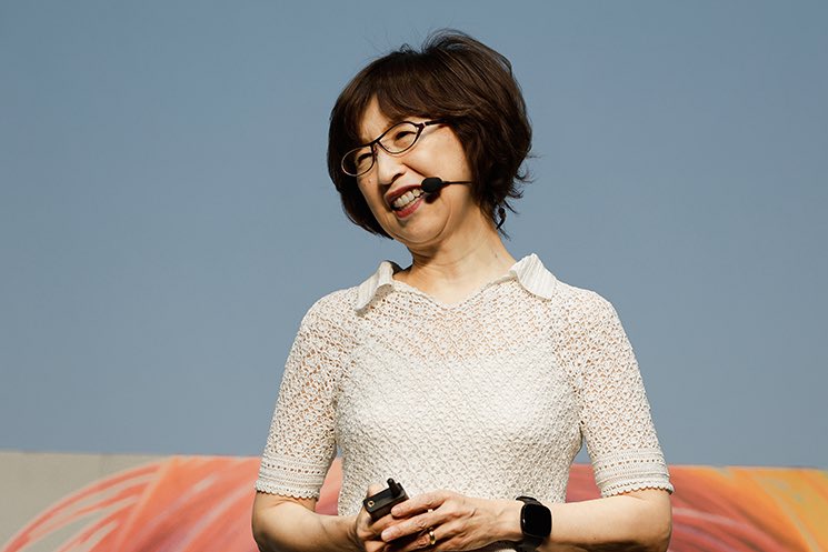 📕 DeNA会長・南場智子さんの「DeNA AI Day2026全文書き起こし」を読んで確信した

この人、本当にAIをドップリ触りまくっている

登場するキーワードが現場の人間のそれ

AIに1ミリでも興味があるなら要約せずに一字一句しっかり読んだ方が良い超有料級の記事

学びのキーワードを全部列挙する　↓