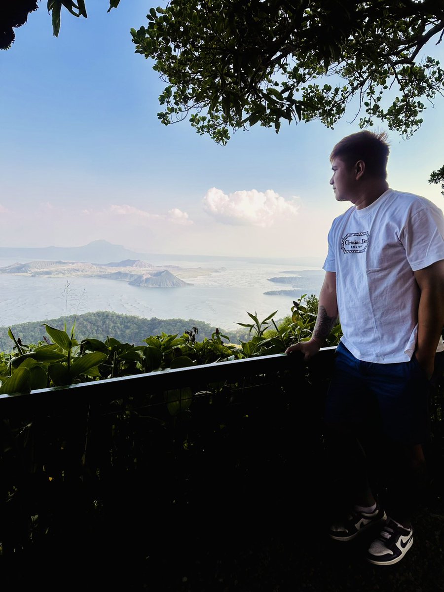 TERRENCE ® tweet media