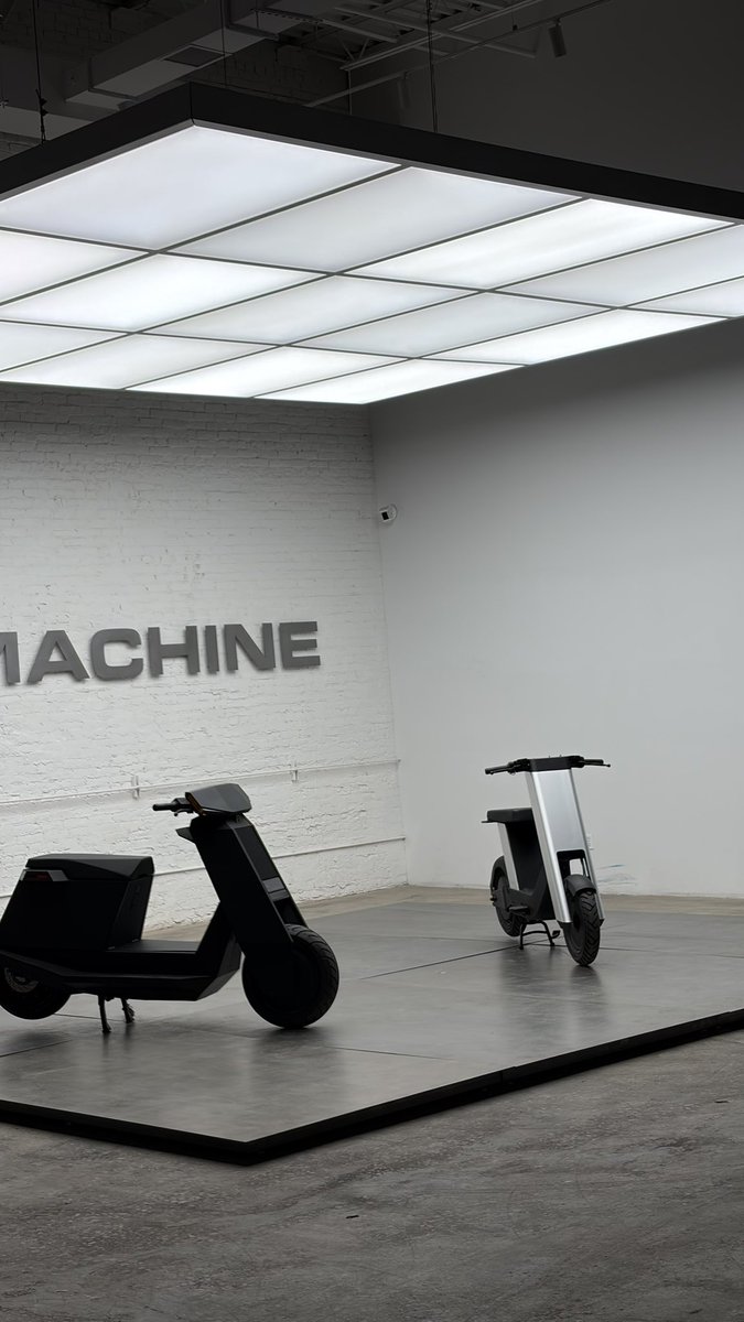 Joseph Cohen tweet media