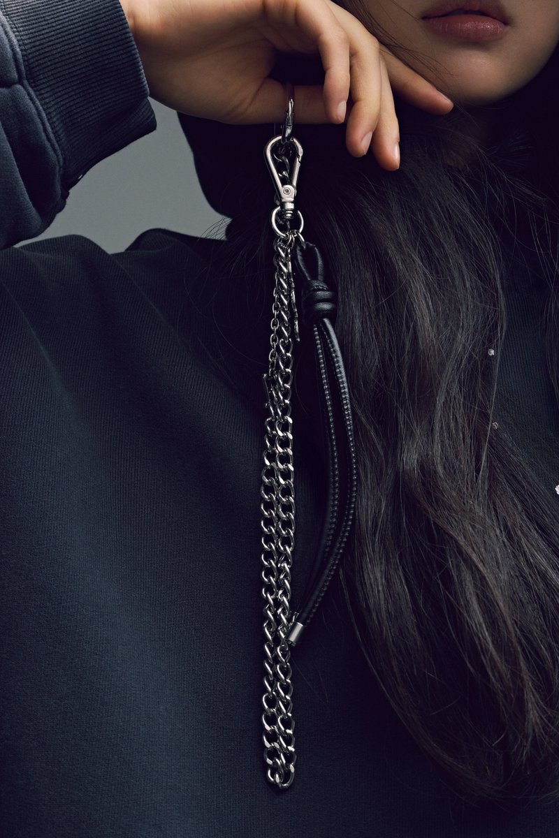 BTS 정규 5집 'ARIRANG' Official Merch.

Merch. Preview (2/5)

#BTS #방탄소년단 #BTS_ARIRANG