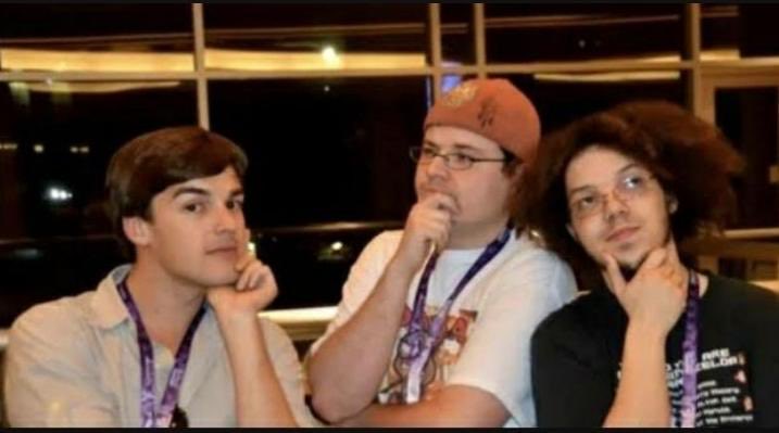 ChrizCldrn's tweet photo. @HoodCarnis Why are so many people getting mad in the replies defending dr witnesser cosplaying as the burnt peanut as if he’s not pushing 40 and yelling at kids about religion while being racist and homophobic? https://t.co/QsyzCla1j3