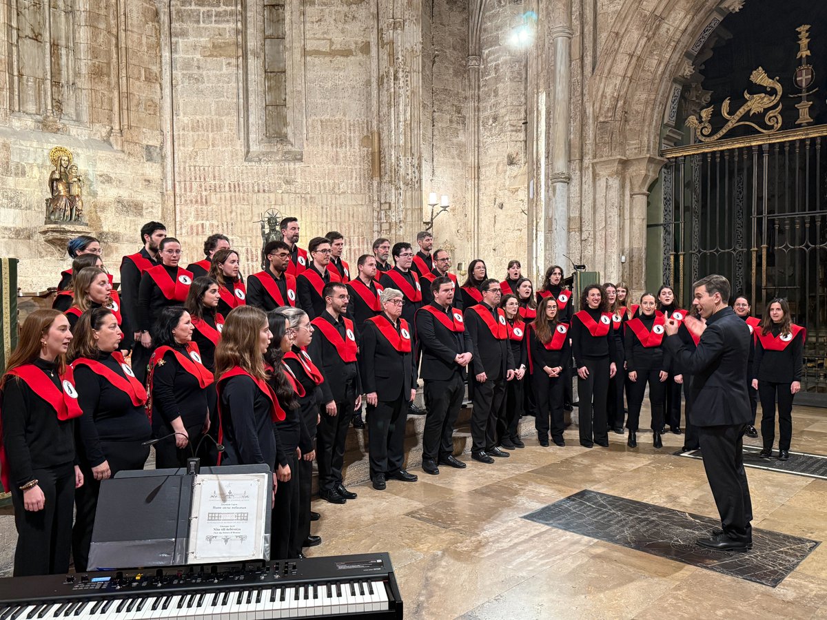Iglesia Museo de San Juan del Hospital tweet media