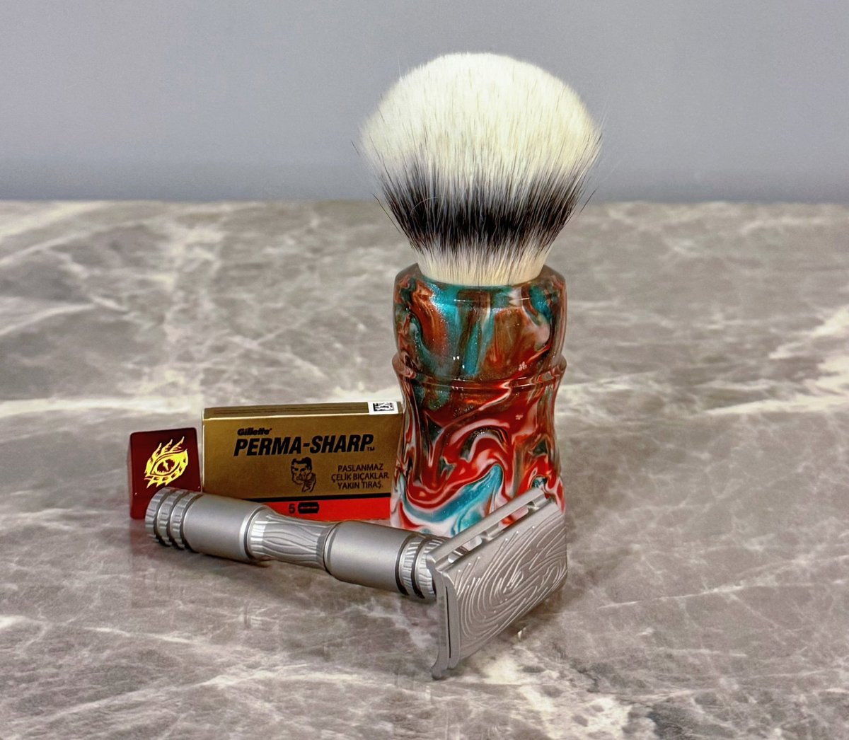 BadgerandBlade's tweet photo. Today's shave brush: Oumo Liuli Warhammer ST-2
https://t.co/f3cHrVbeNa
#ShaveBrush #OumoBrush #WetShaving #ShavingGear #MensGrooming #ShavingBrush #TraditionalShaving #ShavingTools #GroomingEssentials https://t.co/SoHPrcg03O