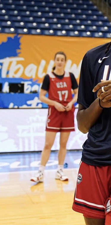 ericaf455 tweet media