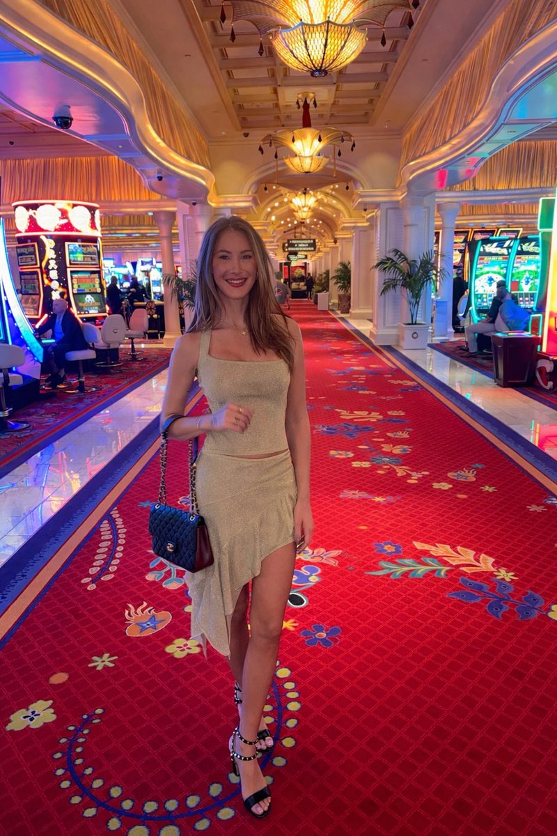 Nicole Knight tweet media