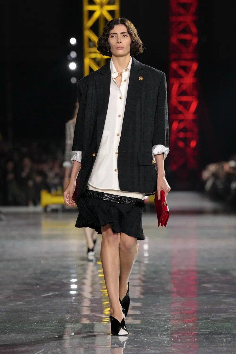 ميشا | FASHION tweet media