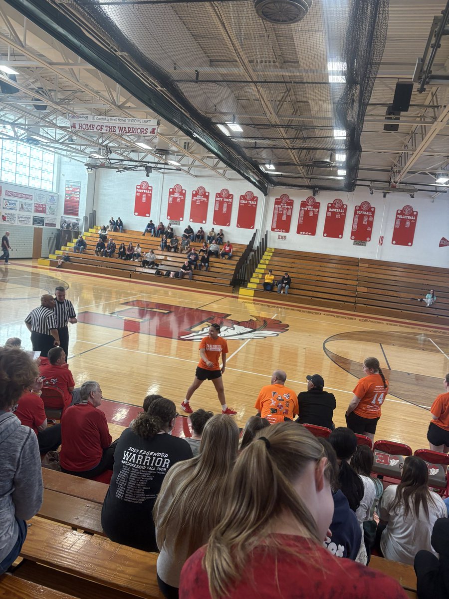 Geneva Lady Hoops! tweet media